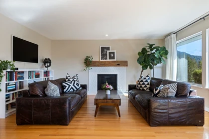 1857 Cliffwood Road, North Vancouver, BC, North Vancouver — Single Family Residence for sale