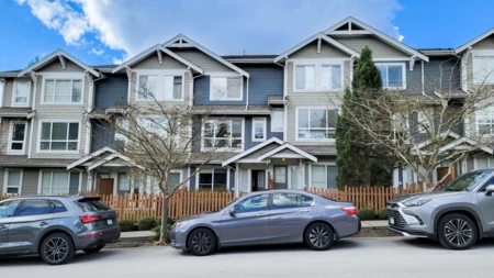 Aerial View of 4 7059 210 Street, Langley, BC