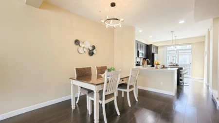 Breakfast Nook Photo of 4 7059 210 Street, Langley, BC