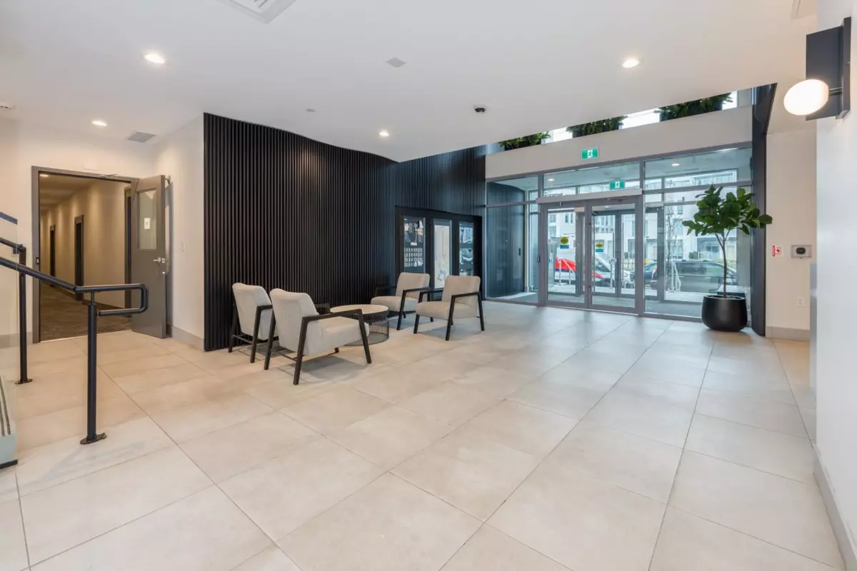 Living Room Photo of 1507 3430 E Kent Avenue South Avenue, Vancouver, BC