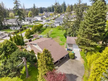 Community Amenities Photo (Clubhouse) of 5715 132 Street, Surrey, BC