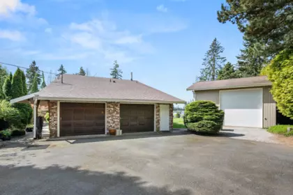 Swimming Pool Photo of 5715 132 Street, Surrey, BC