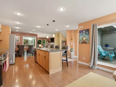 9439 Snowberry Court, Burnaby, BC, Burnaby — Townhouse for sale