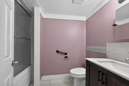 Entry Foyer Photo of 13812 65a Avenue, Surrey, BC