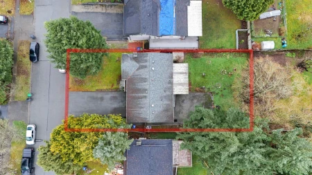 Garden / Landscaping Photo of 12754 Campbell Place, Surrey, BC