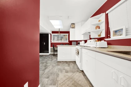 Guest Bathroom Photo of 12754 Campbell Place, Surrey, BC