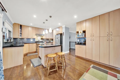 Kitchen Island Photo of 12754 Campbell Place, Surrey, BC