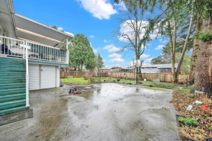 Swimming Pool Photo of 12754 Campbell Place, Surrey, BC