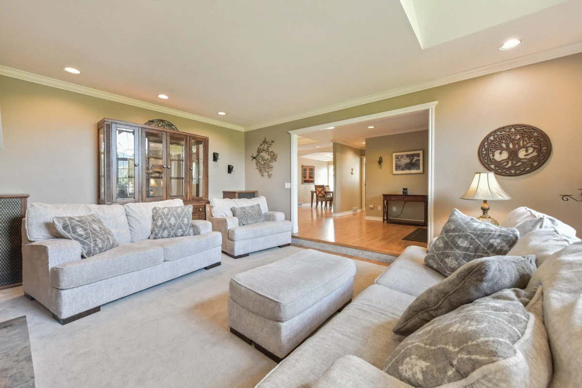 Dining Area Photo of 8551 Bannister Drive, Mission, BC