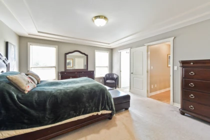 Entry Foyer Photo of 8551 Bannister Drive, Mission, BC
