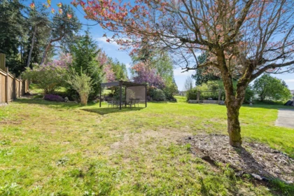 Hot Tub / Spa Photo of 8551 Bannister Drive, Mission, BC