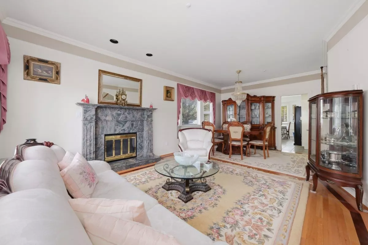 Family Room Photo of 5510 Lanark Street, Vancouver, BC