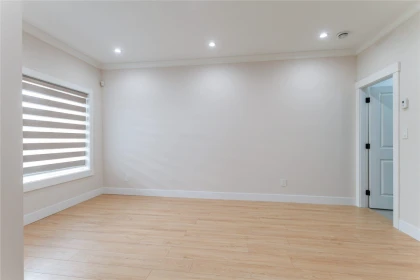 Mudroom Photo of 101 954 Edgar Avenue, Coquitlam, BC