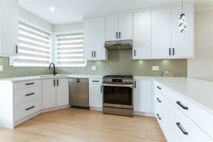 Pantry Photo of 101 954 Edgar Avenue, Coquitlam, BC