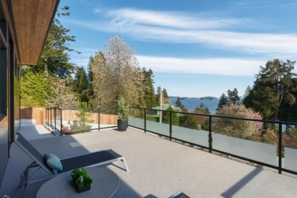 Outdoor Deck Photo of 980 Gower Point Road, Gibsons, BC