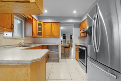 Mudroom Photo of 9011 King George Boulevard, Surrey, BC