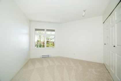 Bedroom 4 Photo of 322 121 W 29 Street, North Vancouver, BC