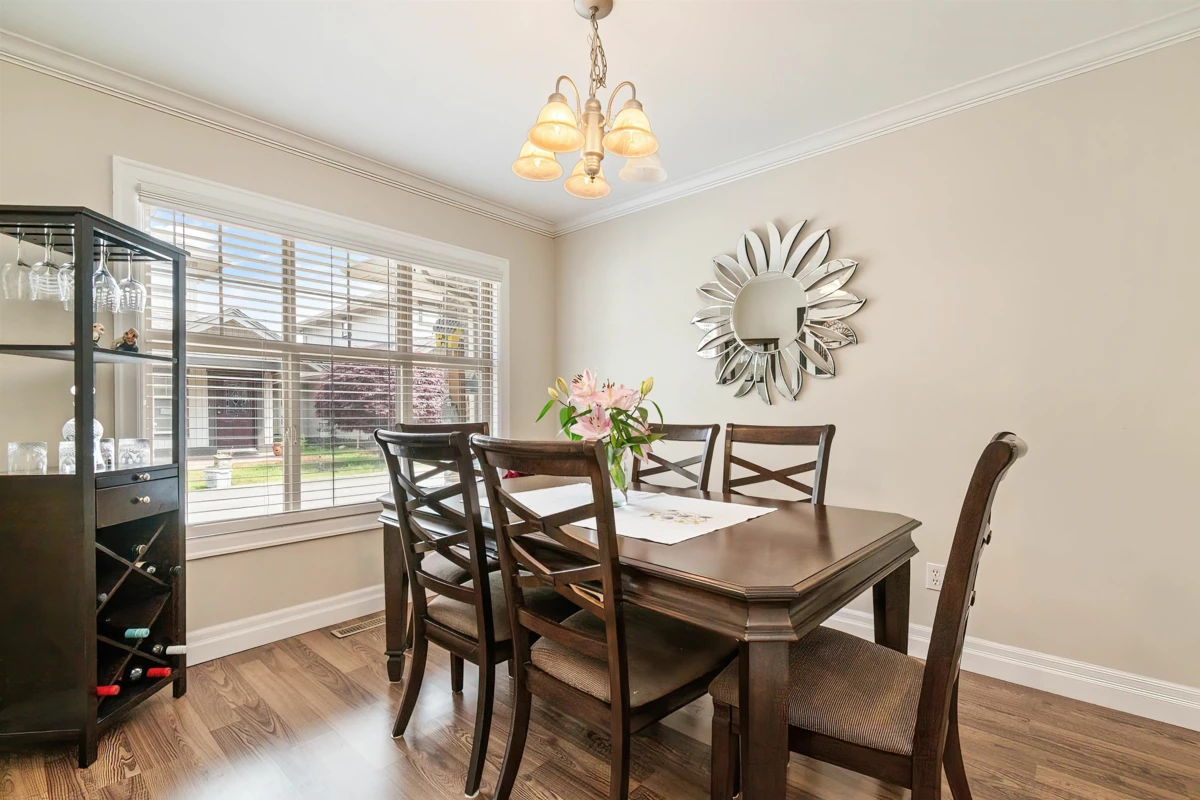 Dining Area Photo of 70 6887 Sheffield Way, Sardis, BC