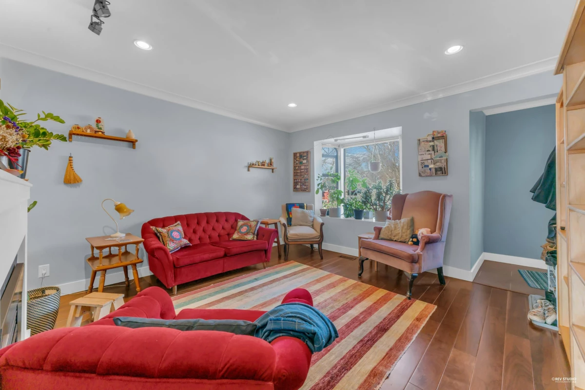 Family Room Photo of 2576 Parker Street, Vancouver, BC