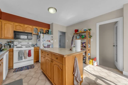 Breakfast Nook Photo of 2576 Parker Street, Vancouver, BC