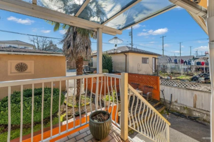 Office / Den Photo of 2576 Parker Street, Vancouver, BC