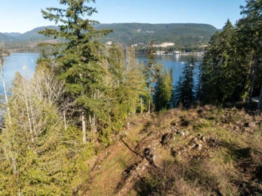 Kitchen Photo of 5830 Marine Way, Sechelt, BC