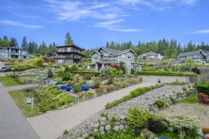 791 Courtney Road, Gibsons, BC, Gibsons — Single Family Residence for sale