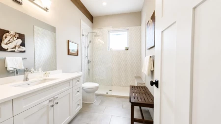 Laundry Room Photo of 791 Courtney Road, Gibsons, BC