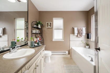Mudroom Photo of 14548 60 Avenue, Surrey, BC