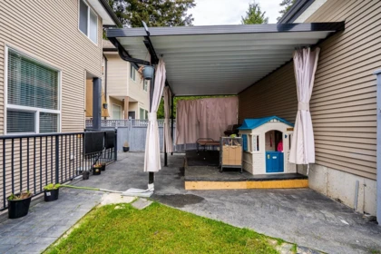 Swimming Pool Photo of 14548 60 Avenue, Surrey, BC