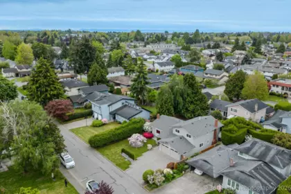 Neighborhood Park Photo Near 10711 Argentia Drive, Richmond, BC