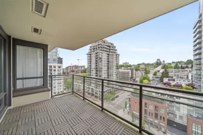 Hallway Photo of 1508 39 Sixth Street, New Westminster, BC