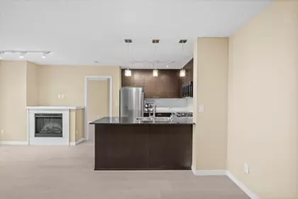 Kitchen Photo of 1508 39 Sixth Street, New Westminster, BC