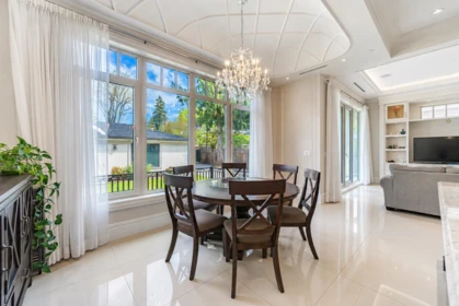 Breakfast Nook Photo of 1379 W 46th Avenue, Vancouver, BC