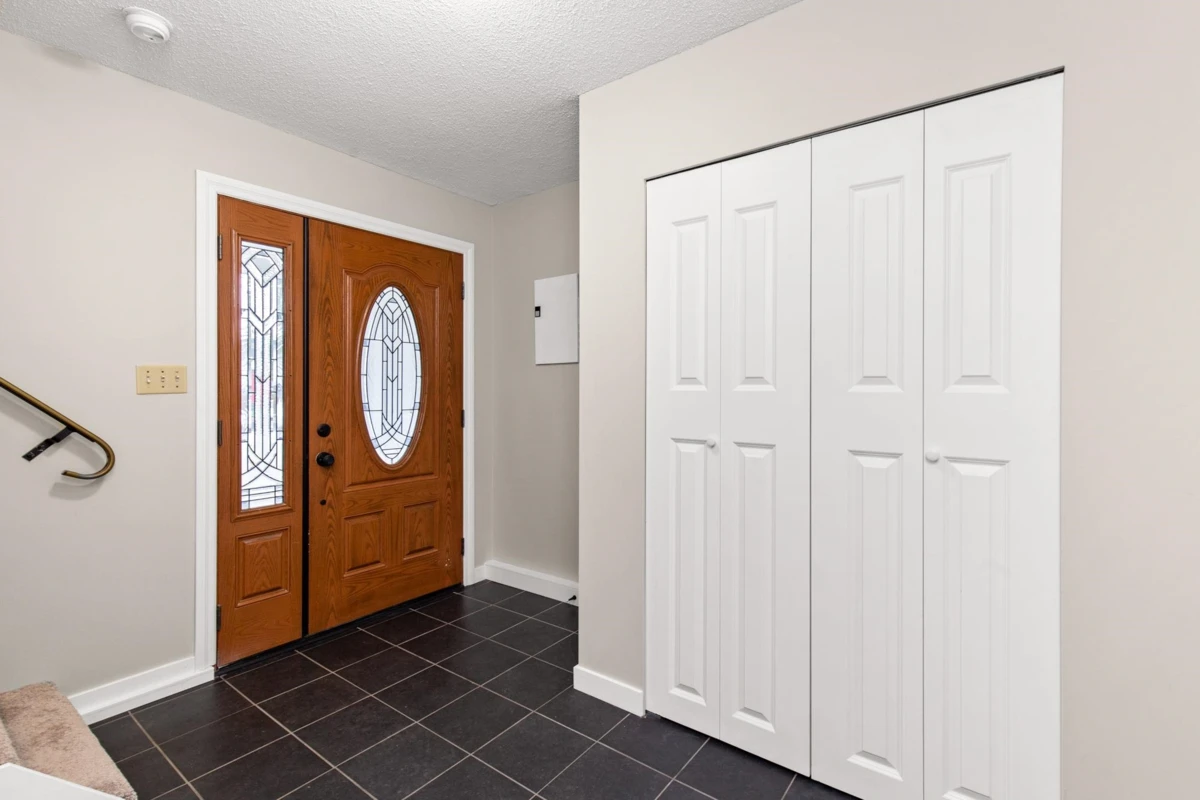 Living Room Photo of 8541 Mcewen Terrace, Mission, BC