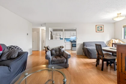 Primary Bedroom Photo of 311 1520 Vidal Street, White Rock, BC