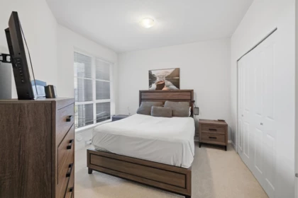 Bedroom 4 Photo of 304 15137 33 Avenue, Surrey, BC