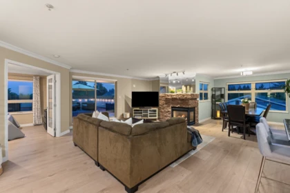 Breakfast Nook Photo of 404 15220 Guildford Drive, Surrey, BC