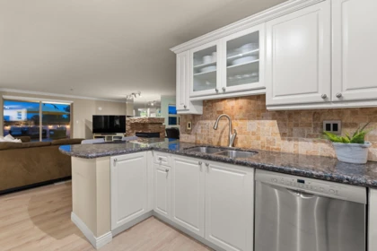 Laundry Room Photo of 404 15220 Guildford Drive, Surrey, BC