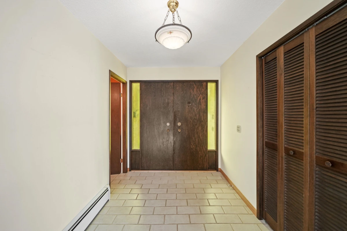 Family Room Photo of 380 Metta Street, Port Moody, BC