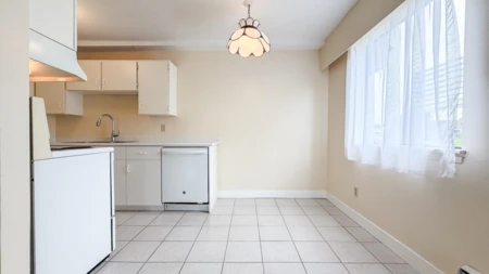 Kitchen Photo of 102 6380 Buswell Street, Richmond, BC