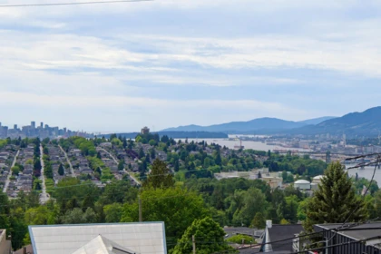 41 N Hythe Avenue, Burnaby, BC, Burnaby — Single Family Residence for sale