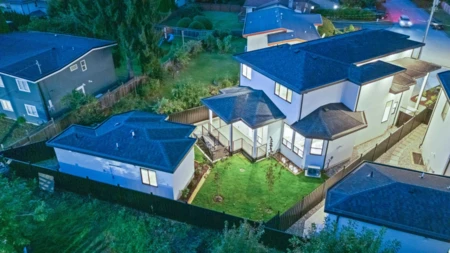 Hot Tub / Spa Photo of 11642 94a Avenue, Delta, BC