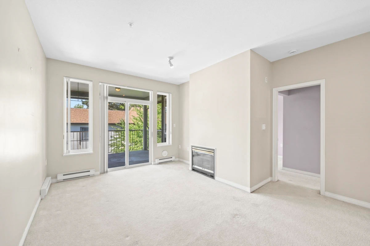 Family Room Photo of 406 5475 201 Street, Langley, BC