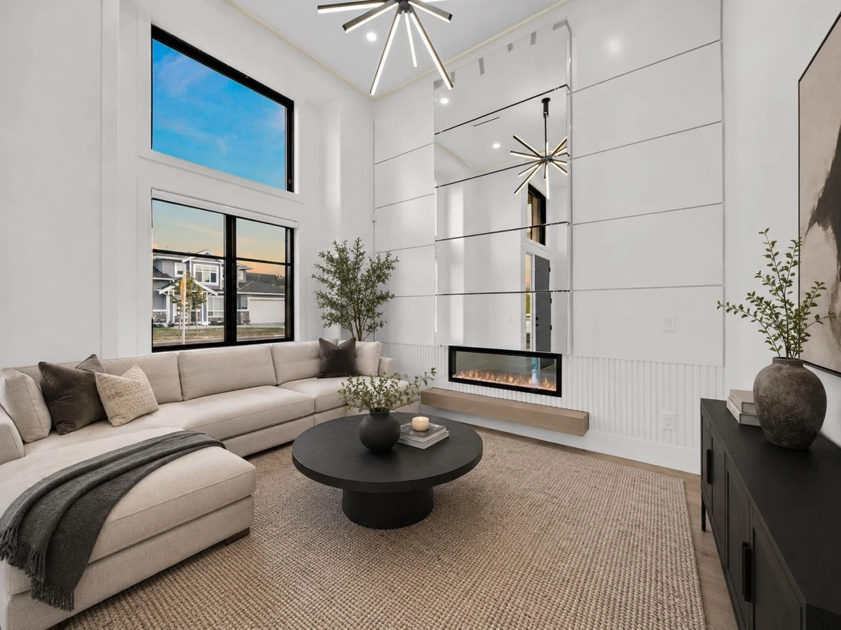Living Room Photo of 6079 44a Avenue, Ladner, BC