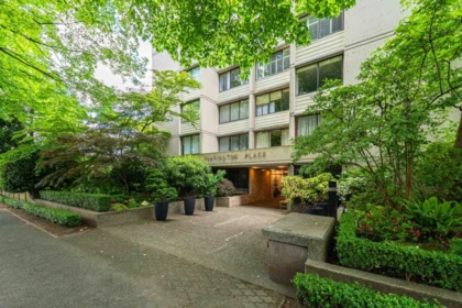Backyard Photo of 602 1816 Haro Street, Vancouver, BC
