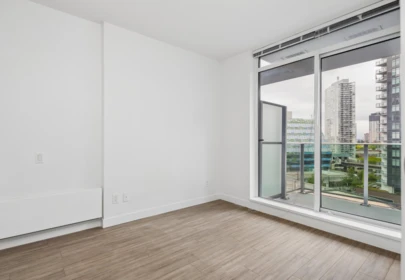Breakfast Nook Photo of 807 13655 Fraser Highway, Surrey, BC