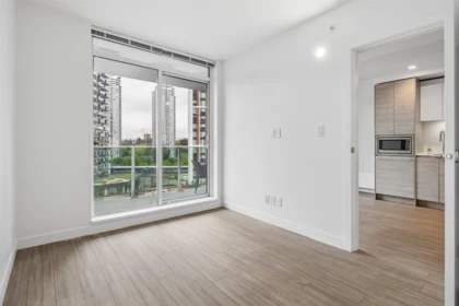 Primary Bedroom Photo of 807 13655 Fraser Highway, Surrey, BC