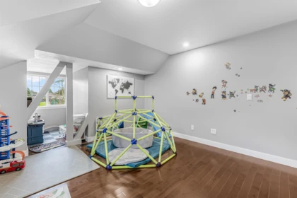 Staircase Photo of 2755 Bernadotte Street, Abbotsford, BC