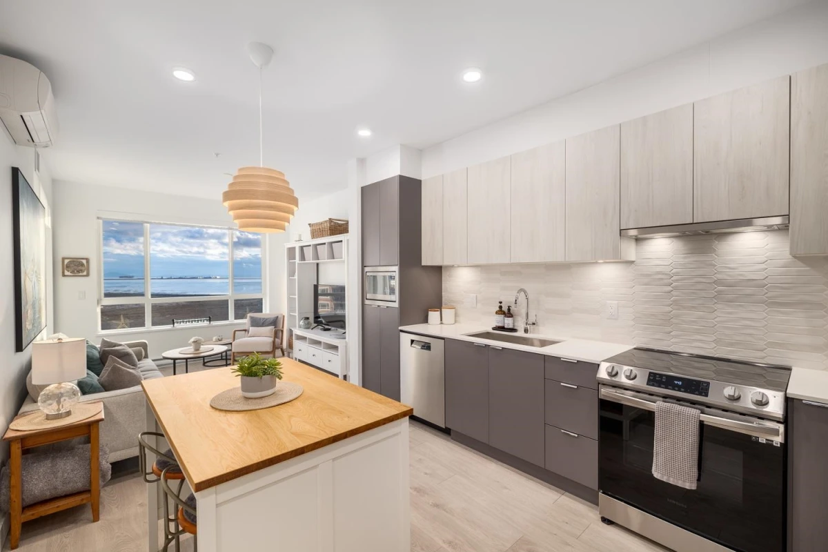 Dining Area Photo of 625 2499 Rabbit Drive, Tsawwassen, BC